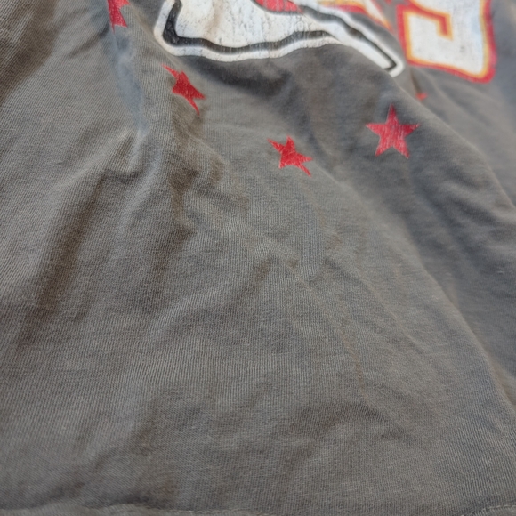 Gray Chiefs Short Sleeve Tee - Picture 4 of 4